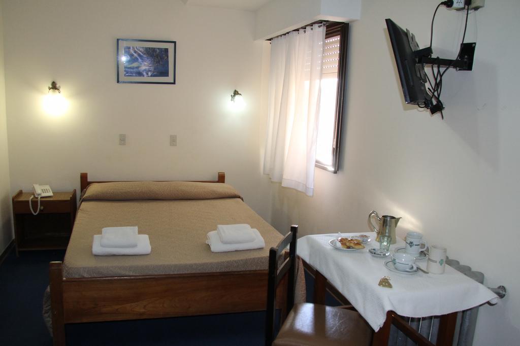 Hotel Touring Club Trelew Zewnętrze zdjęcie