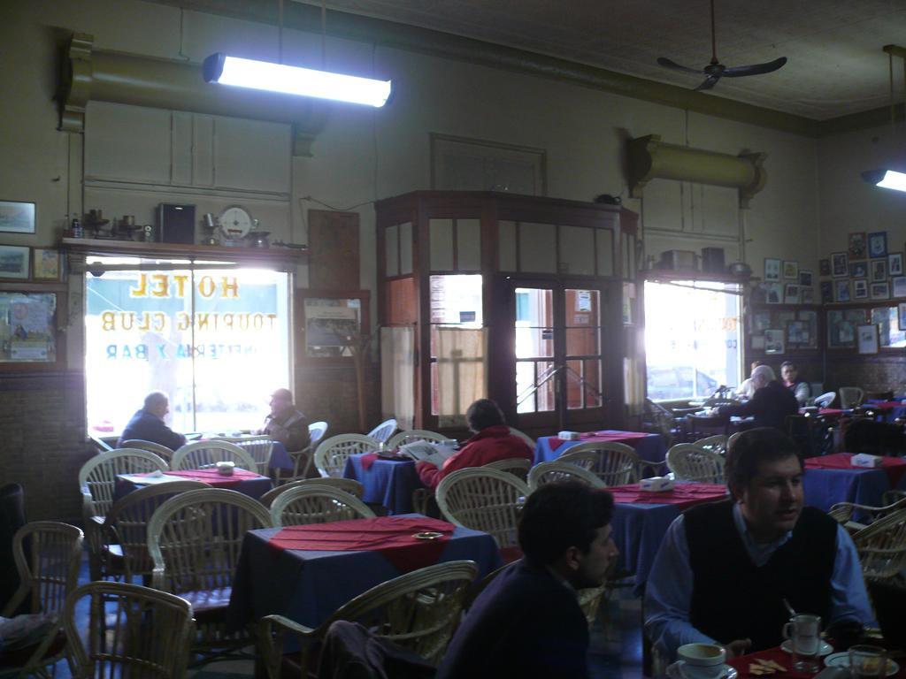 Hotel Touring Club Trelew Zewnętrze zdjęcie