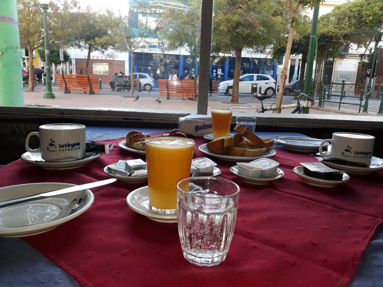 Hotel Touring Club Trelew Zewnętrze zdjęcie
